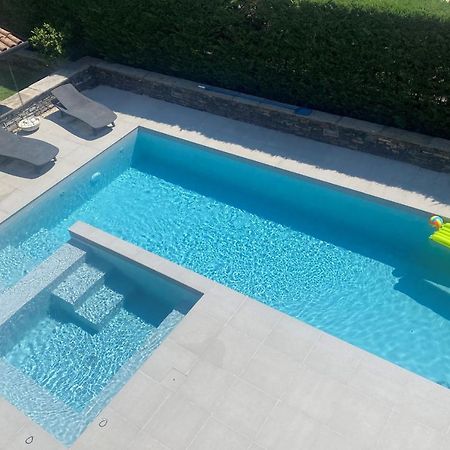 B&B Arcobaleno Longone al Segrino 외부 사진