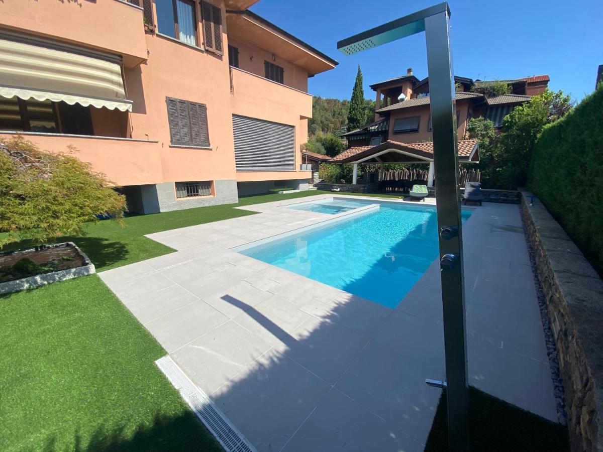 B&B Arcobaleno Longone al Segrino 외부 사진