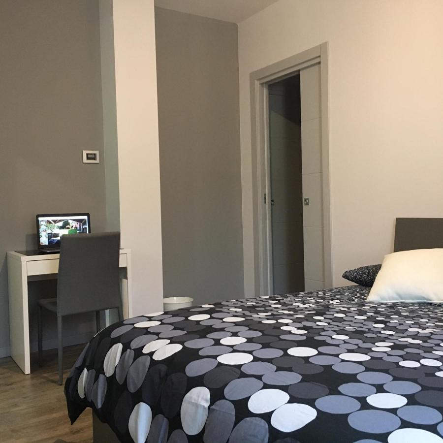 B&B Arcobaleno Longone al Segrino 외부 사진