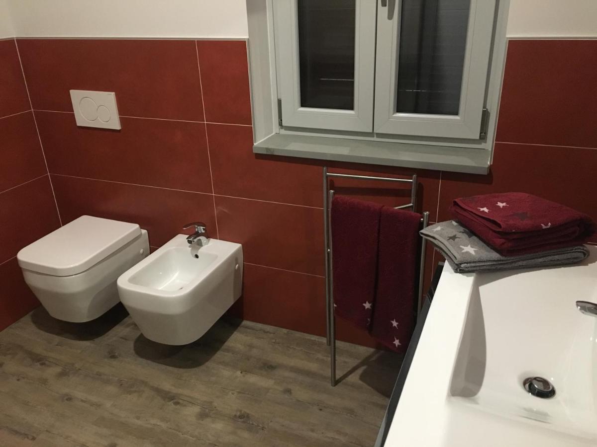 B&B Arcobaleno Longone al Segrino 외부 사진